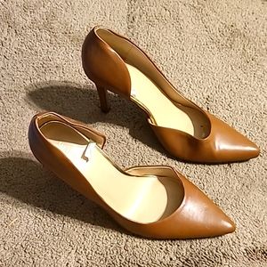 Camel color Merona heels size 10
